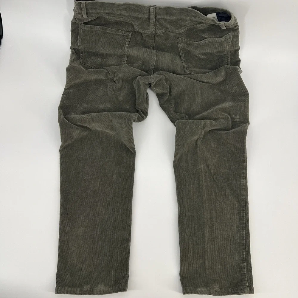 Jos A Bank Corduroy Pants Mens 35 x 32 Flat Front Straight Leg Khaki Green